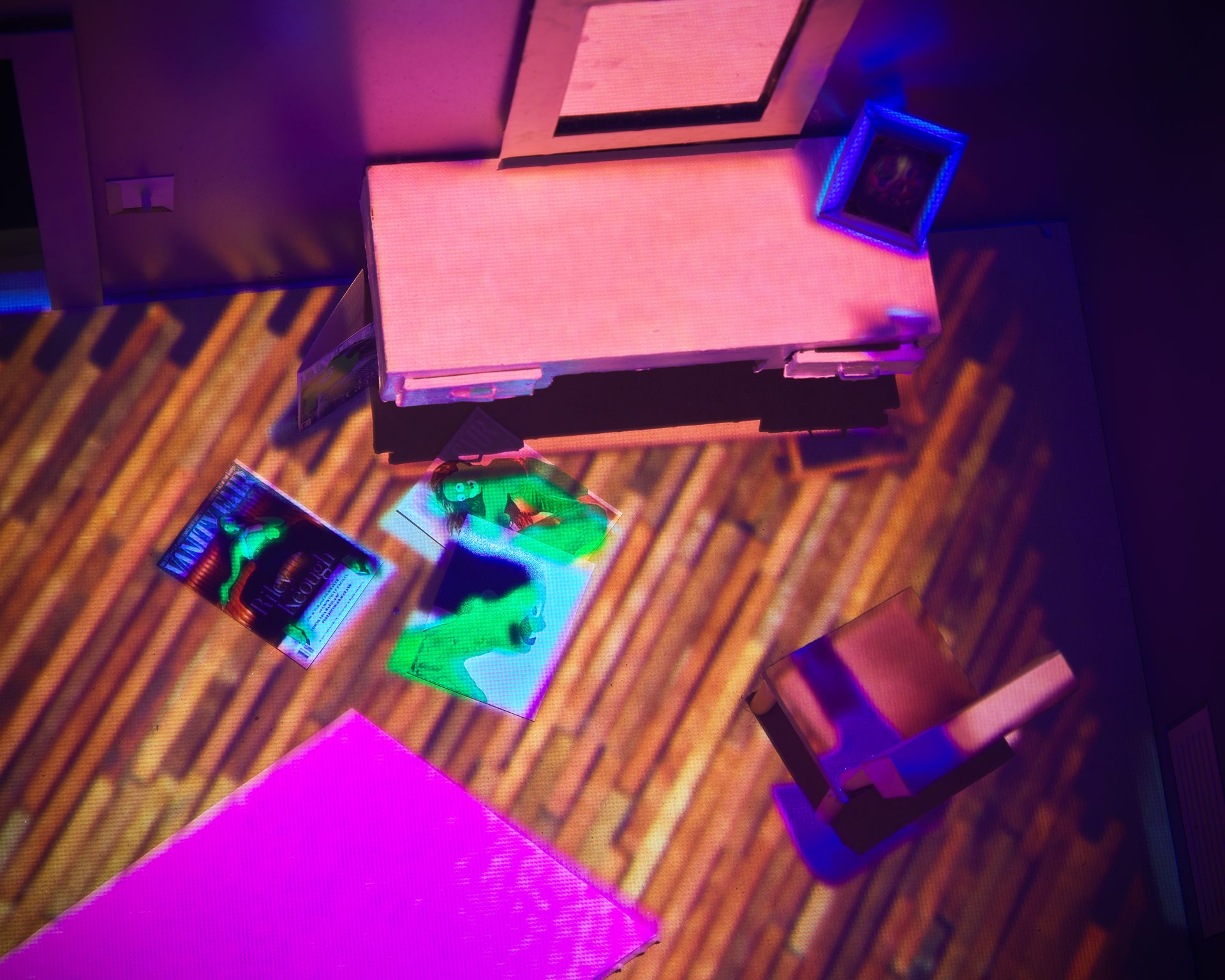 Julia's Room - 8